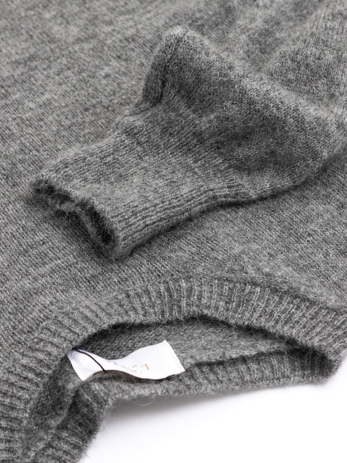 Women's sweater with wool