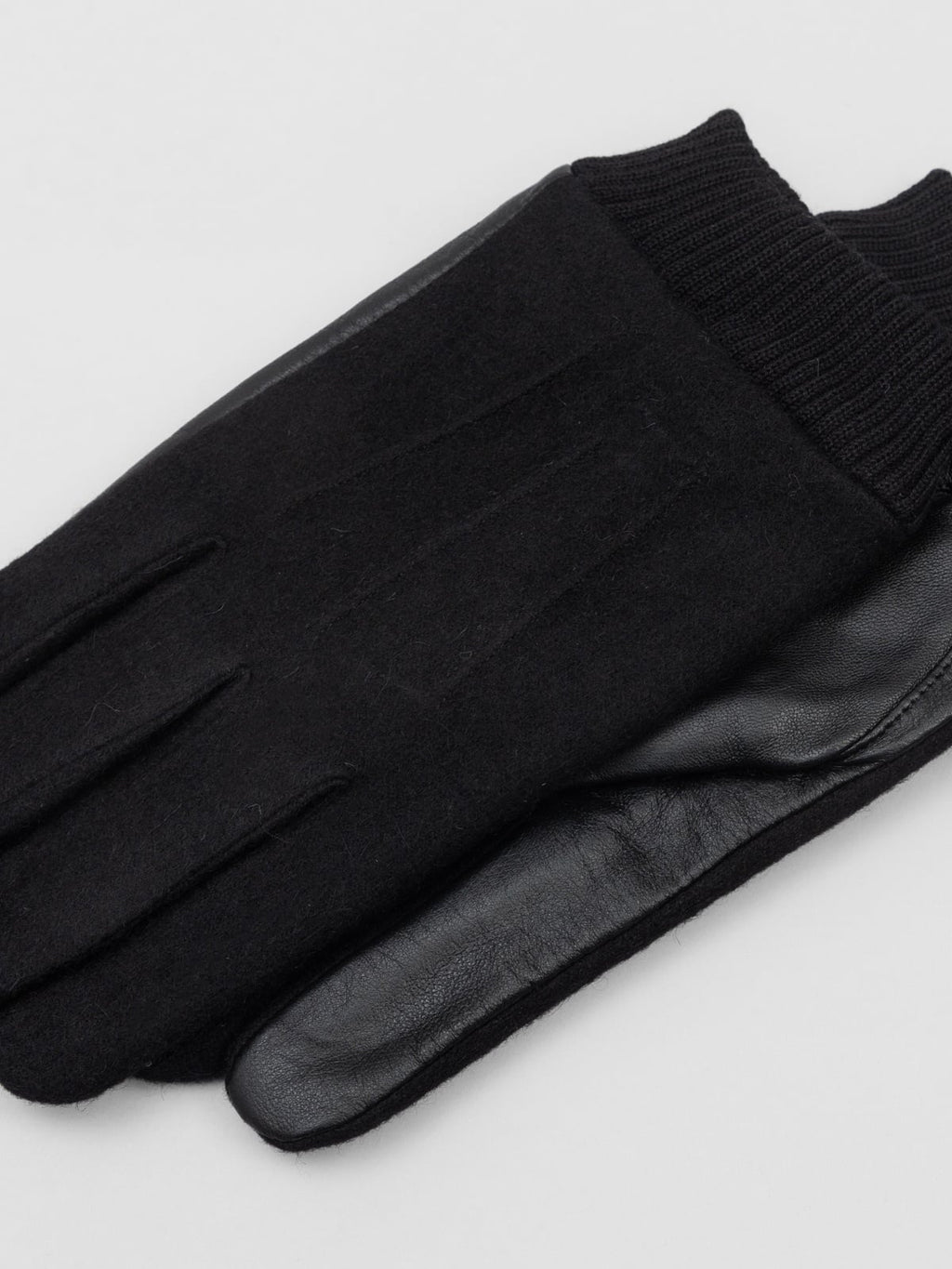 Men's leather gloves