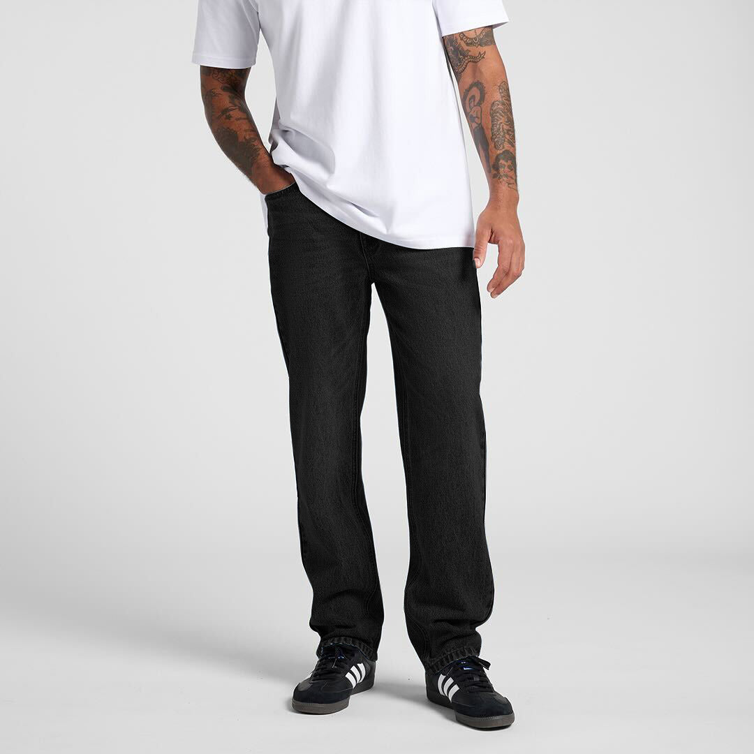 STRAIGHT JEANS